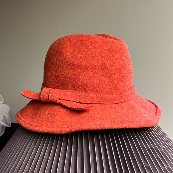 Headslip Burt Orange Wool Hat - Picture 1 of 5